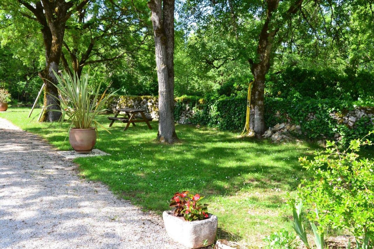 Les Gites De Lescurou Limogne-en-Quercy Ngoại thất bức ảnh